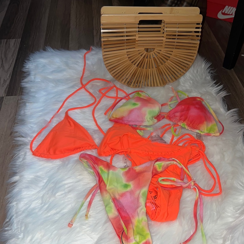 Bikini